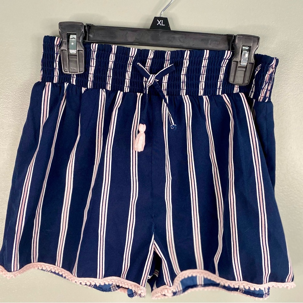 Girls shorts